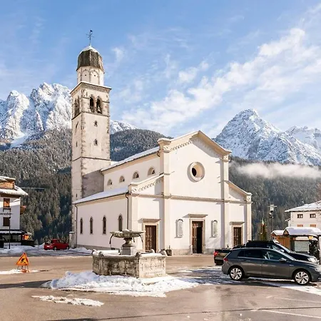 Miramonti San Pietro Vicino A Sappada Pet Friendly Intero Ristrutturato Nuovo 아파트 산 피에트로 디 카도레